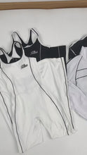 Load and play video in Gallery viewer, Reina Bella Windbreaker 2 piece
