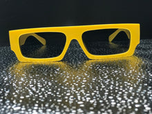 Load image into Gallery viewer, Off White
