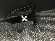 Load image into Gallery viewer, Off White
